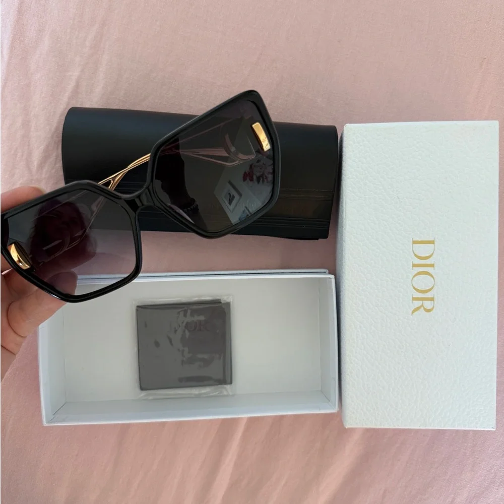 Dior Oversized Square Women's Sunglasses - Black Frame with Gradient Lenses